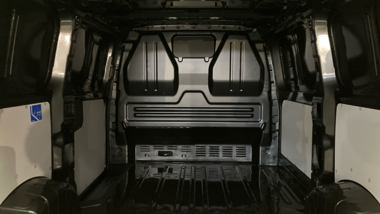 Volkswagen Transporter T32 Swb Electric 160kW 65kWh Commerce Pro Van Auto